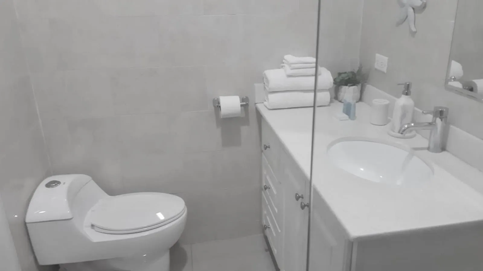 شقة Tropical Bliss Haven كينغستون